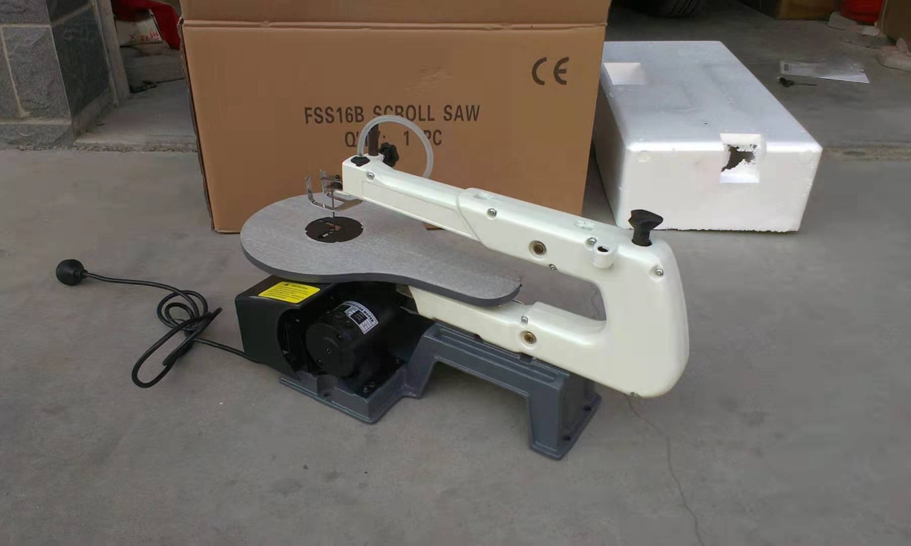 Machine industrielle de découp - Electric Reel avis et prix